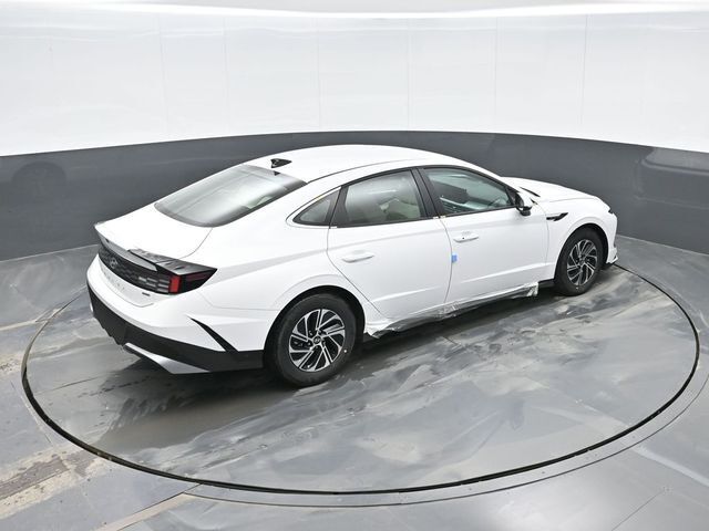 2026 Hyundai Sonata Hybrid Blue