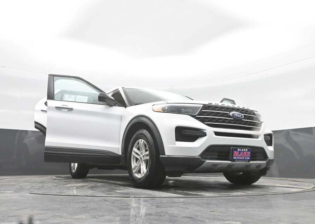 2022 Ford Explorer 