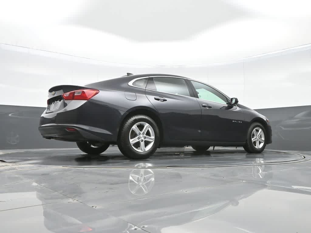 2022 Chevrolet Malibu LS