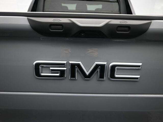 2025 GMC Sierra EV Denali