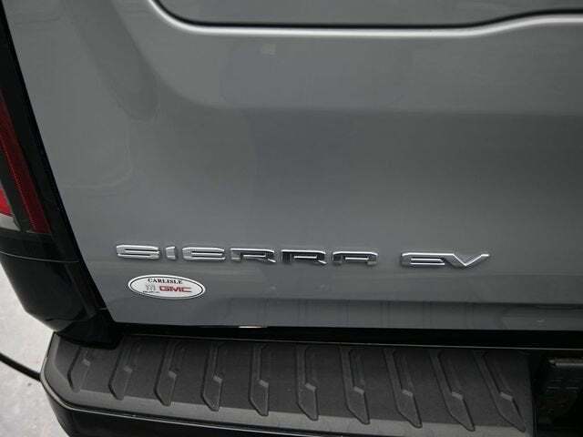 2025 GMC Sierra EV Denali