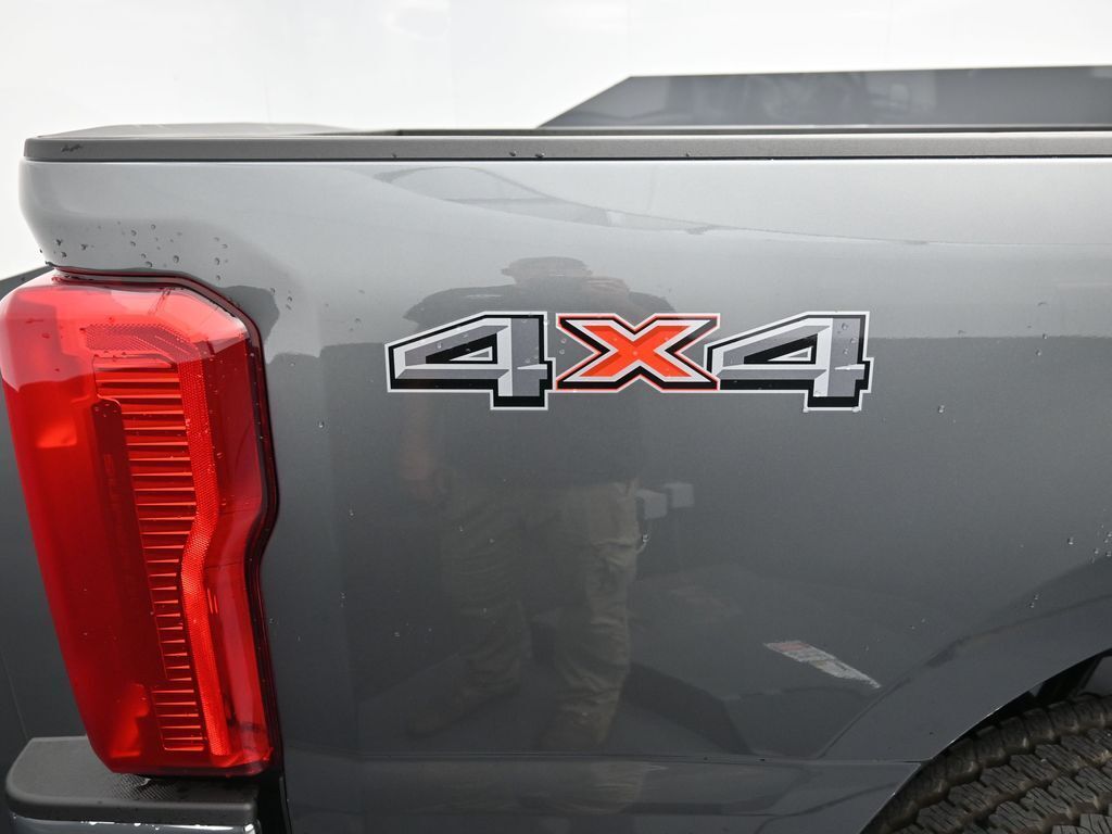 2025 Ford F-250 XLT