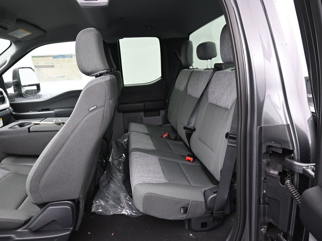 2025 Ford F-250 XLT