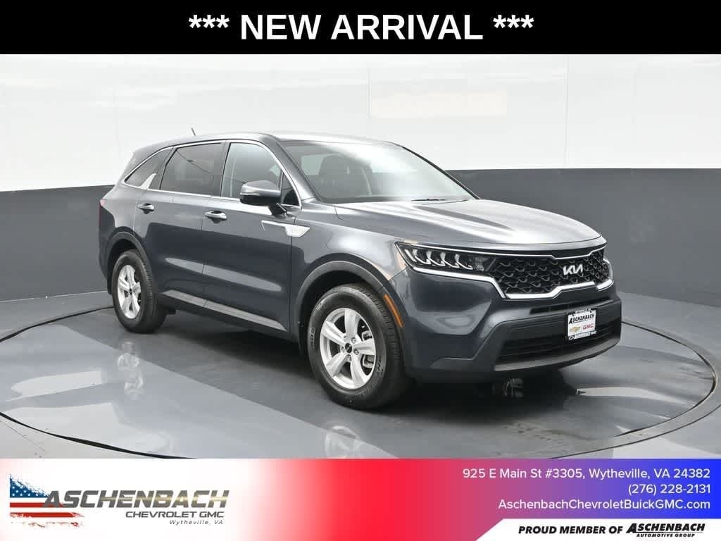 2023 Kia Sorento LX