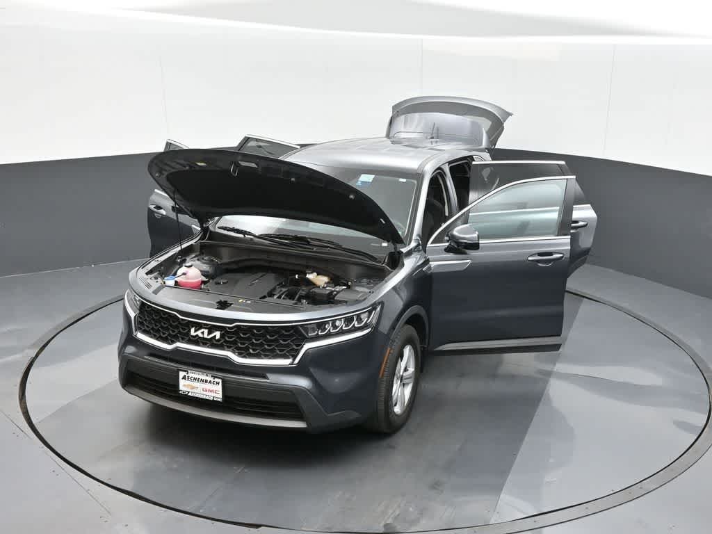 2023 Kia Sorento LX