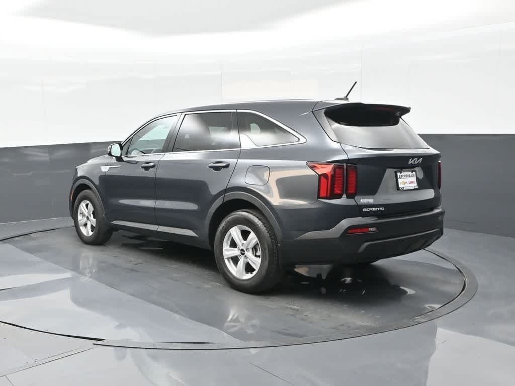 2023 Kia Sorento LX