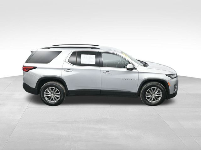 2022 Chevrolet Traverse AWD LT Leather