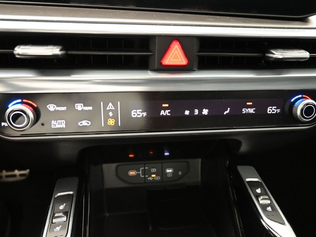 2024 Kia Sorento SX