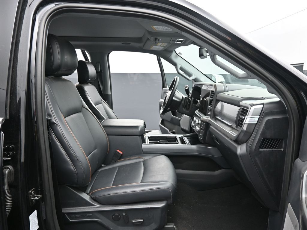 2025 Ford F-250 Super Duty Lariat