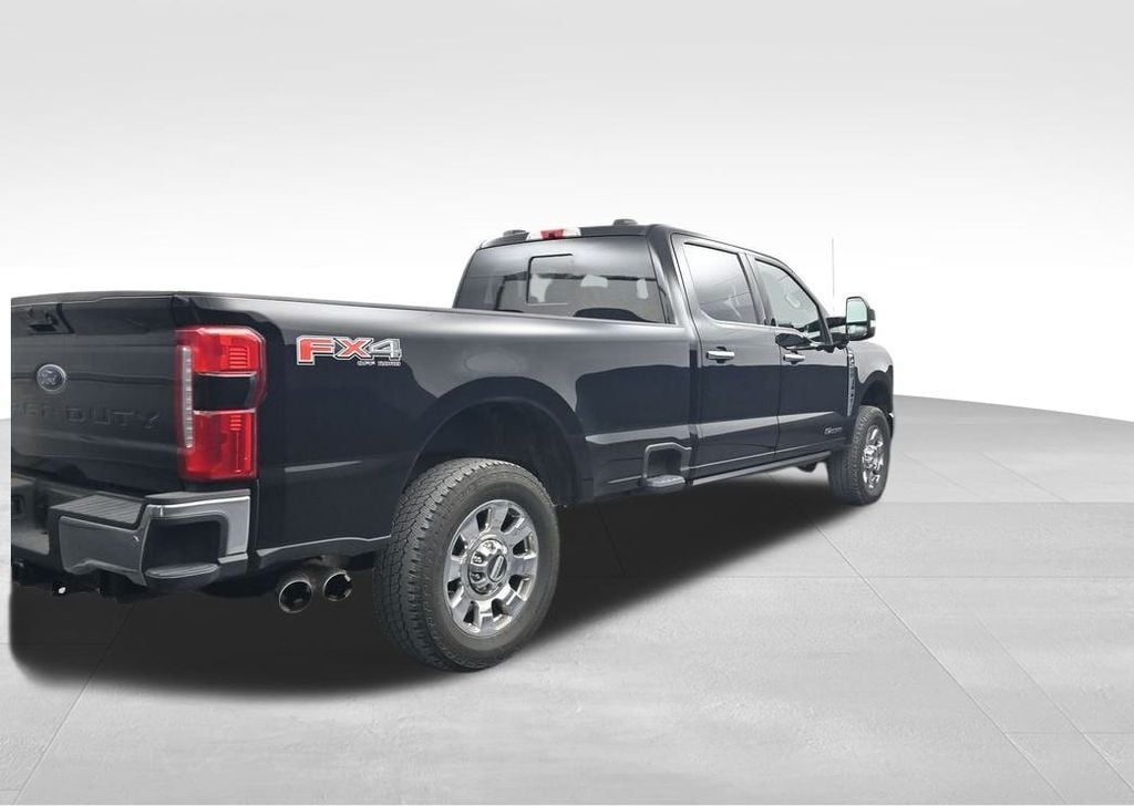 2025 Ford F-250 Super Duty Lariat