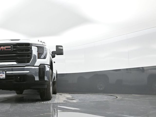 2025 GMC Sierra 3500HD 4WD Double Cab Long Bed Pro