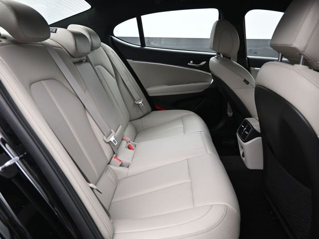 2023 Genesis G70 2.0T AWD