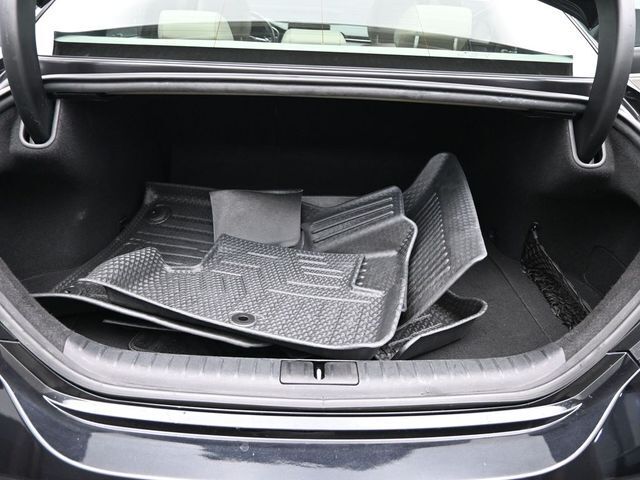 2023 Genesis G70 2.0T AWD
