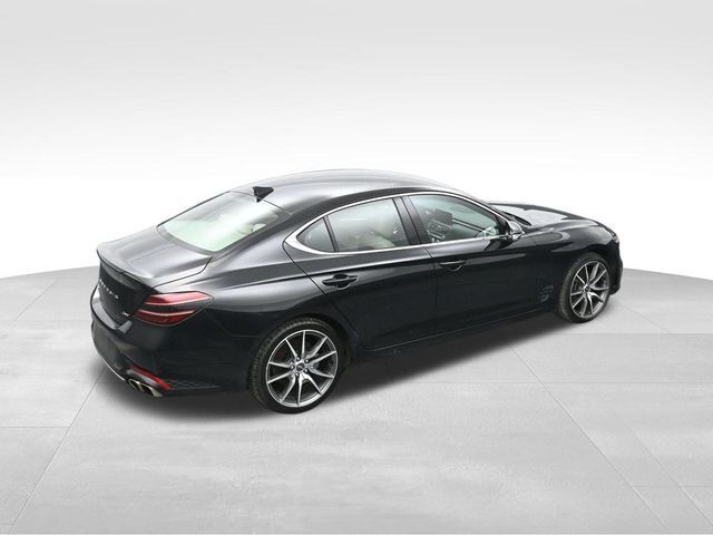 2023 Genesis G70 2.0T AWD