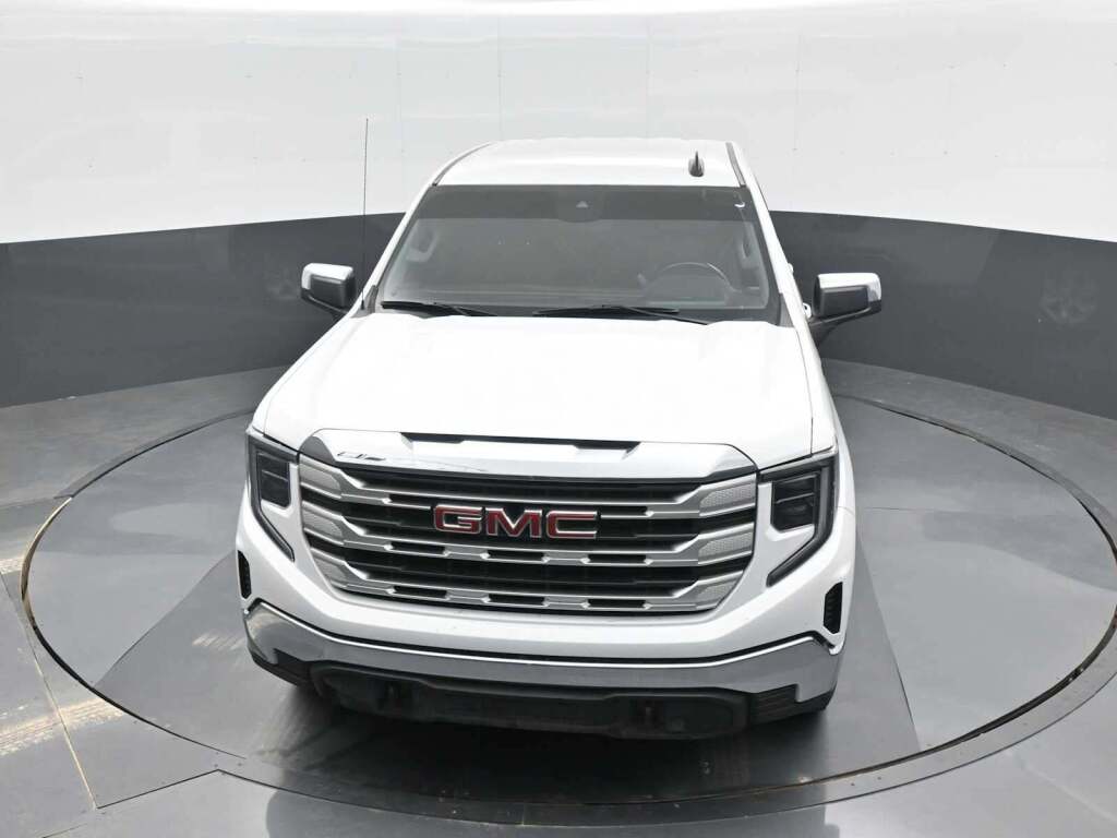 2023 GMC Sierra 1500 4WD Crew Cab Short Box SLE
