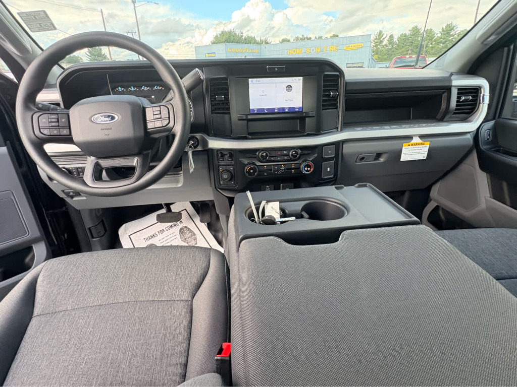 2025 Ford F-250 XL