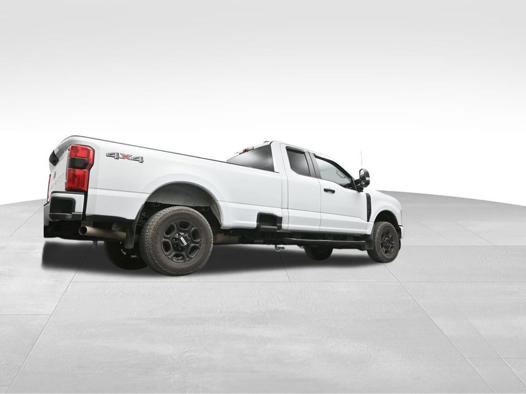 2023 Ford F-350 XL