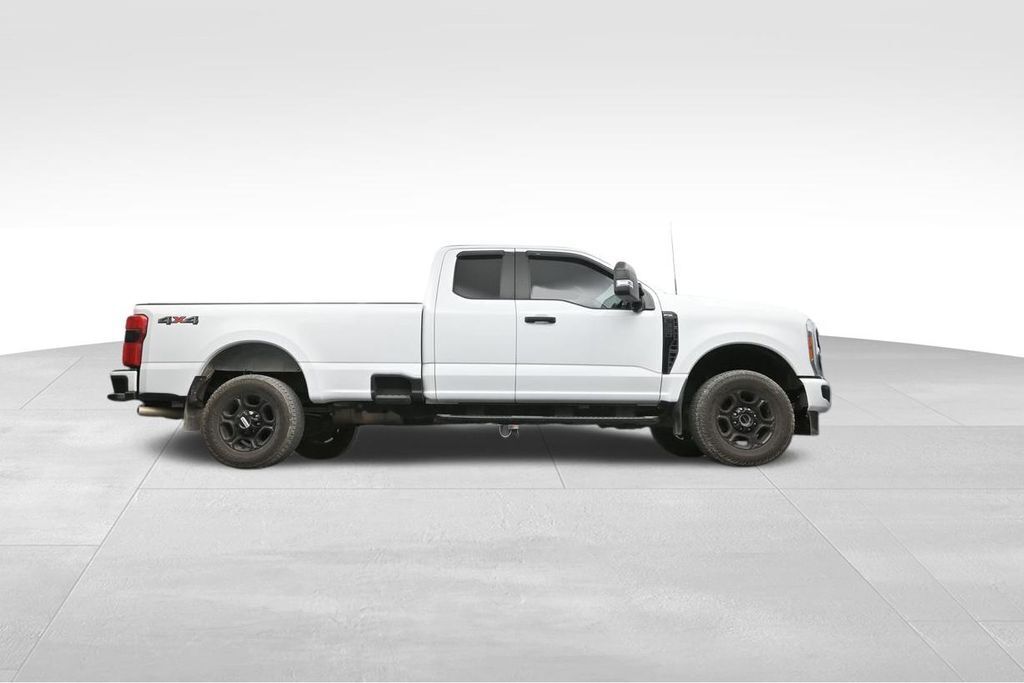 2023 Ford F-350 XL