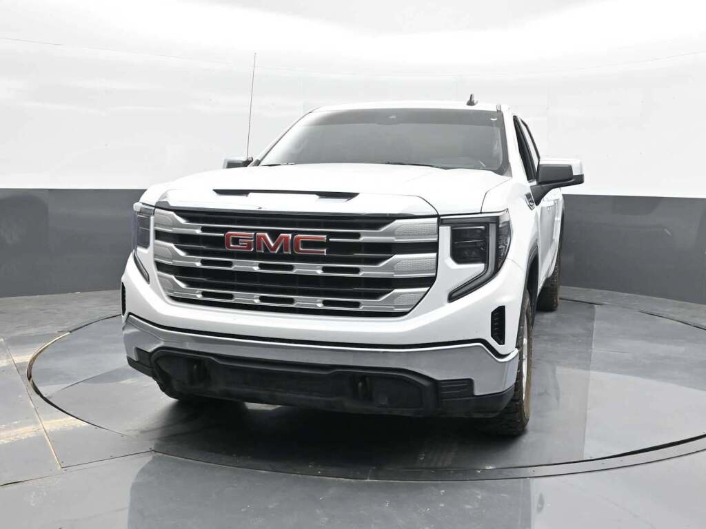 2023 GMC Sierra 1500 4WD Crew Cab Short Box SLE