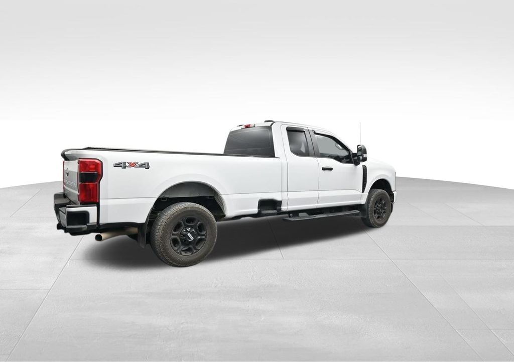 2023 Ford F-350 XL