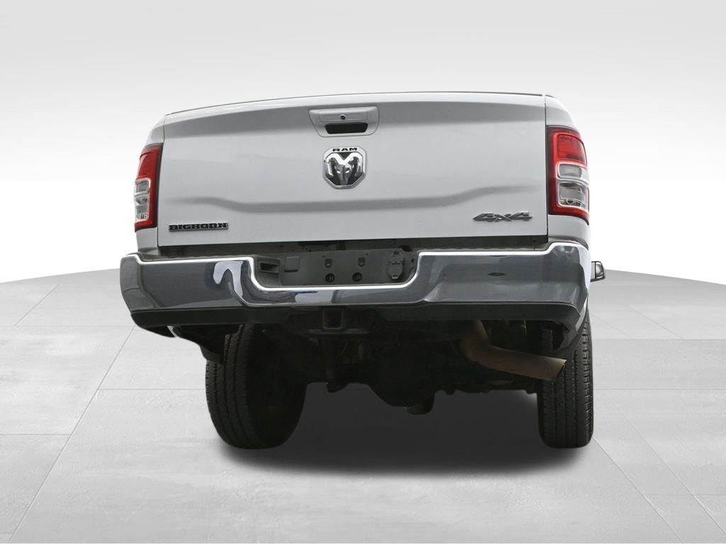 2022 Ram 3500 Big Horn Crew Cab 4x4 8' Box