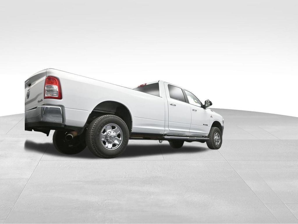 2022 Ram 3500 Big Horn Crew Cab 4x4 8' Box
