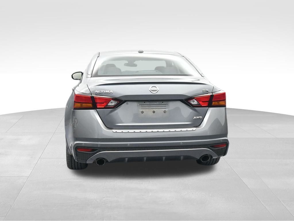 2020 Nissan Altima SR Intelligent AWD