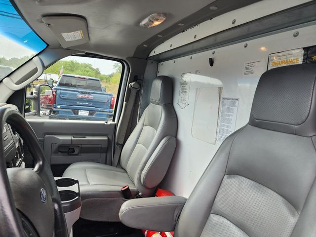 2018 Ford E-Series E-350 SD