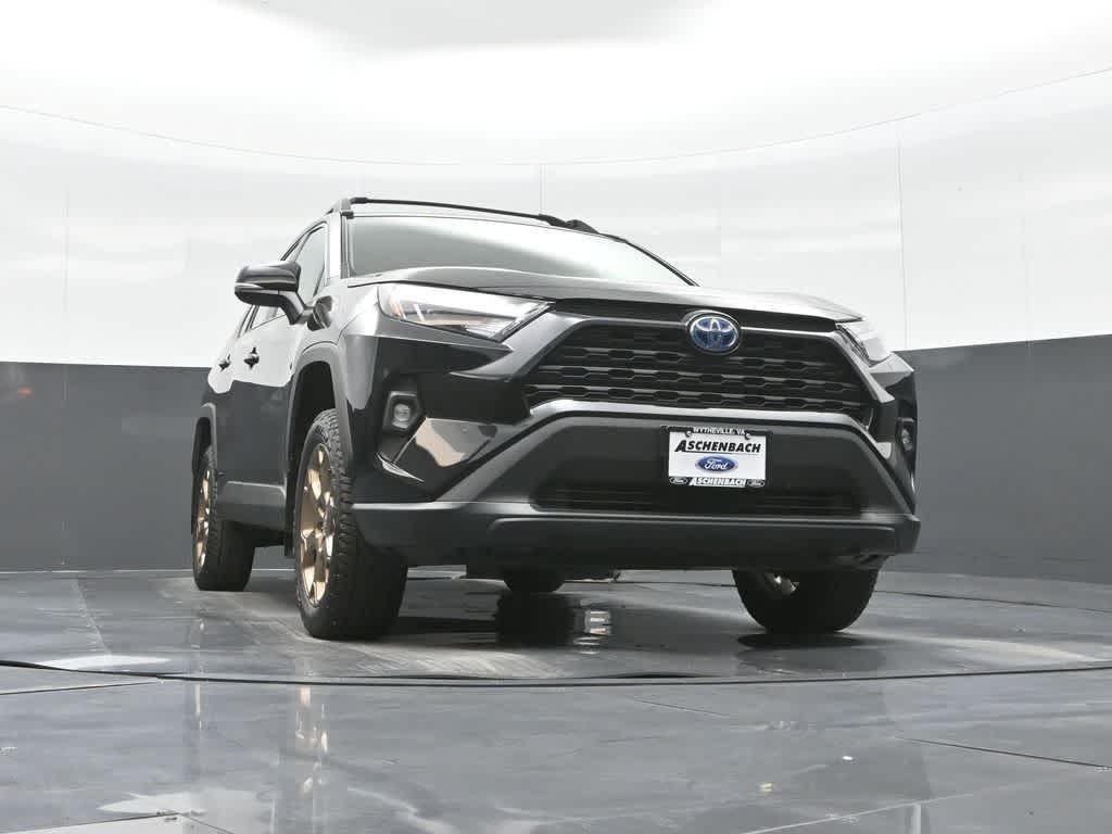 2024 Toyota RAV4 Hybrid LE