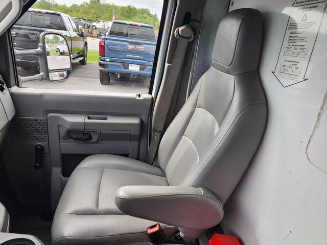 2018 Ford E-Series E-350 SD