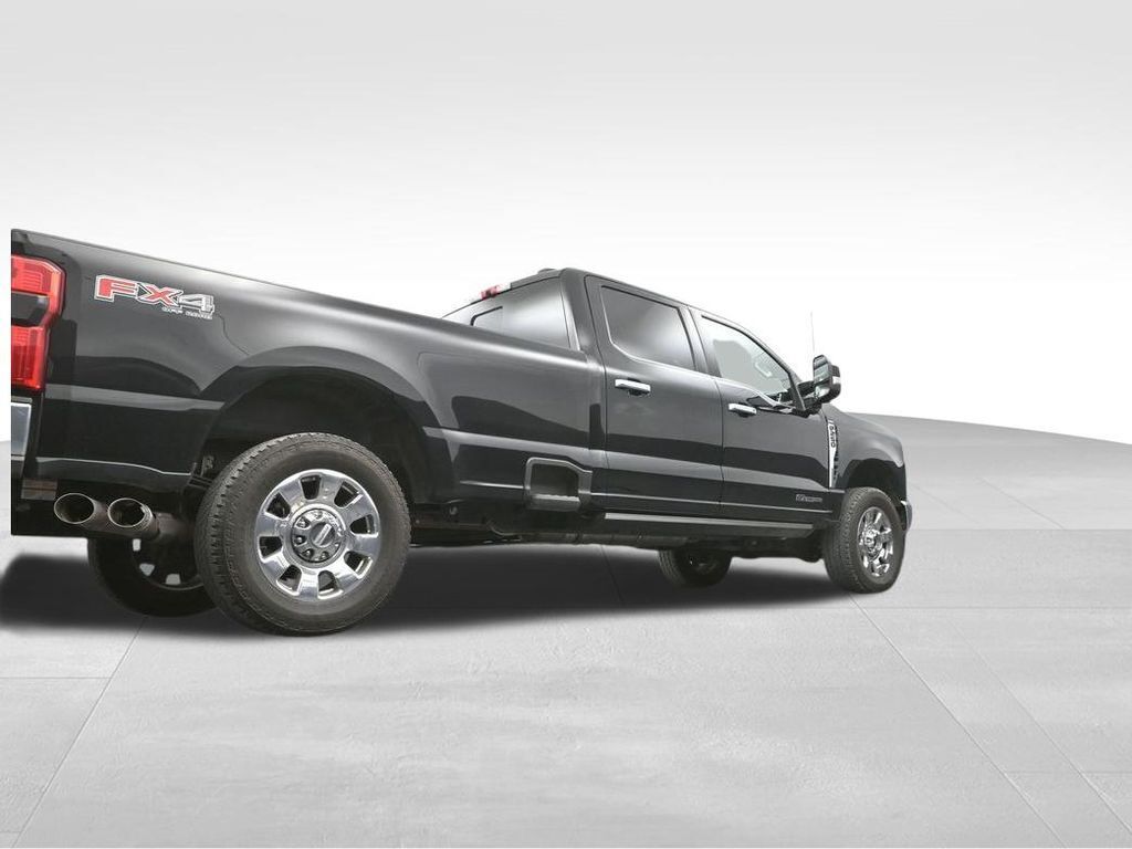 2025 Ford F-250 LARIAT