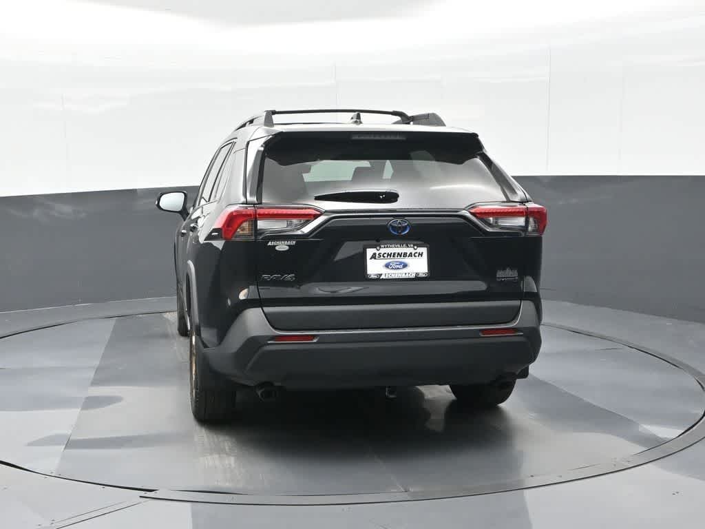 2024 Toyota RAV4 Hybrid LE
