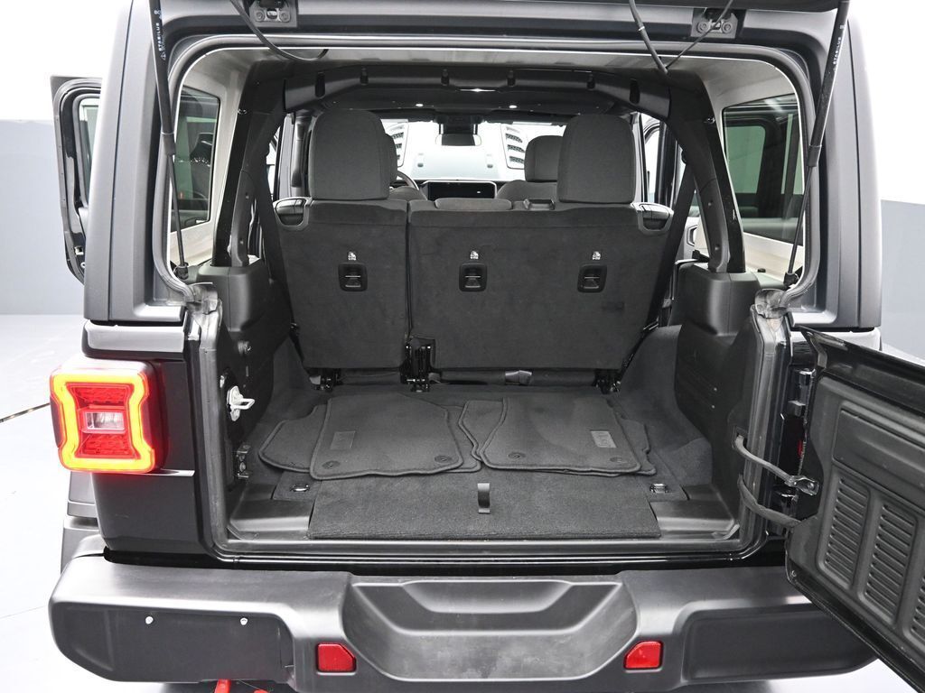 2024 Jeep Wrangler 4-Door Rubicon 4x4