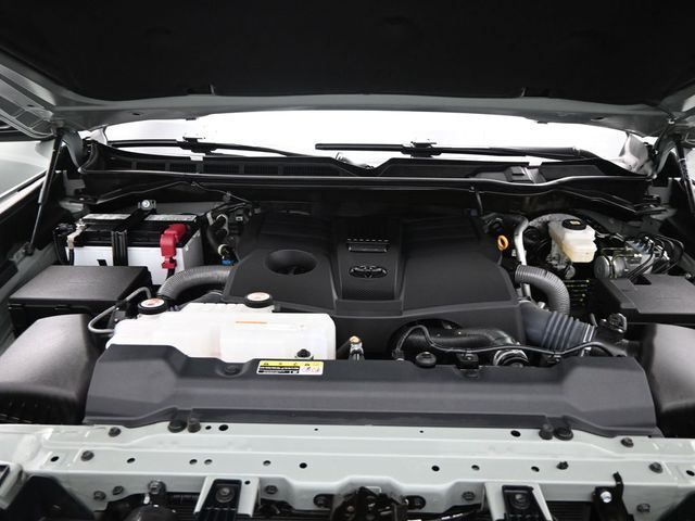 2024 Toyota Tundra SR5 4WD
