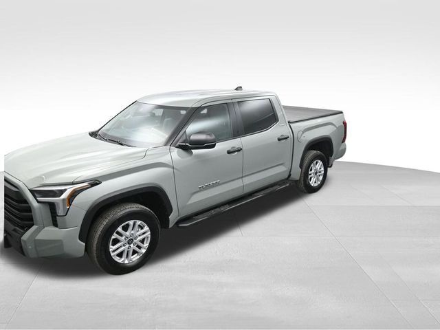 2024 Toyota Tundra SR5 4WD