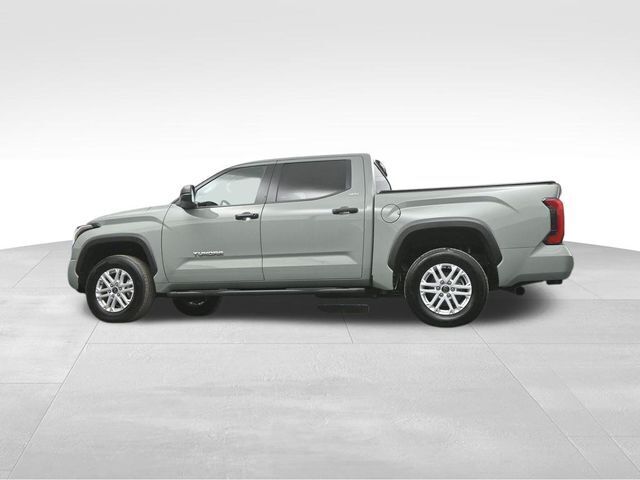 2024 Toyota Tundra SR5 4WD