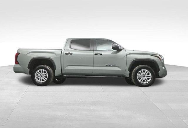 2024 Toyota Tundra SR5 4WD