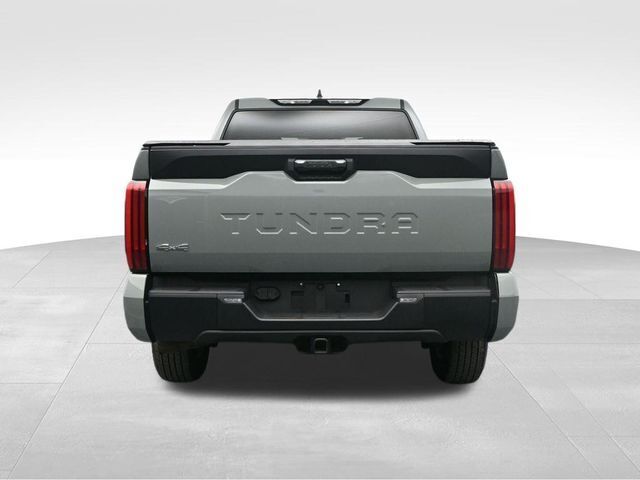2024 Toyota Tundra SR5 4WD