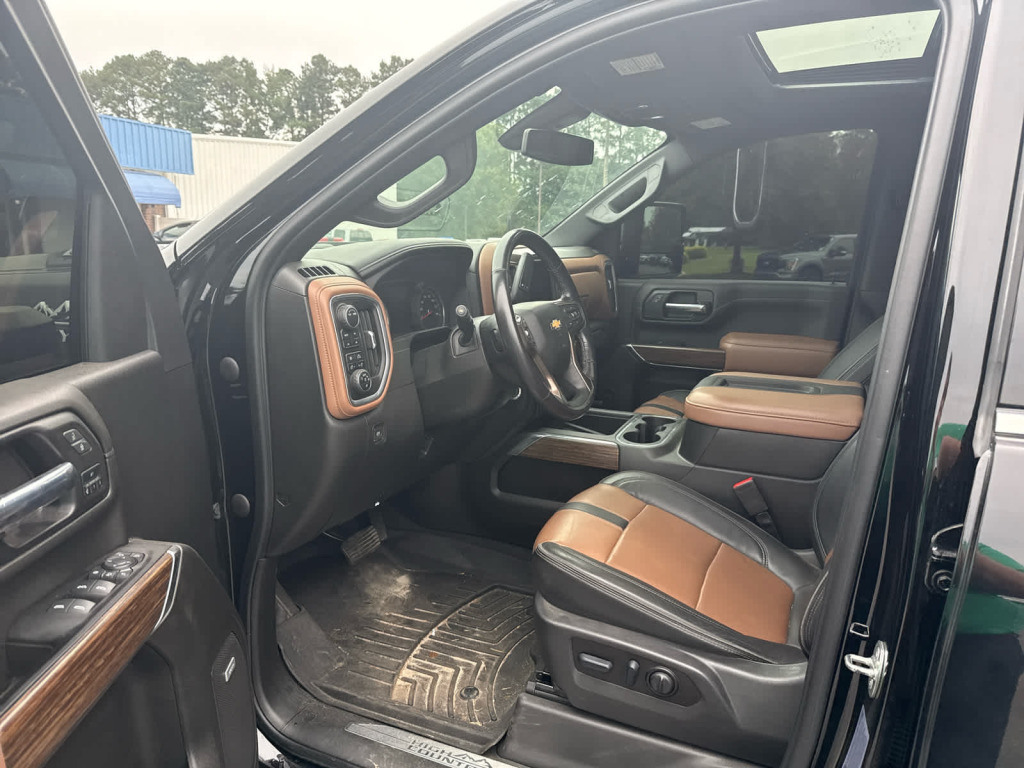 2022 Chevrolet Silverado 2500HD 4WD Crew Cab Standard Bed High Country