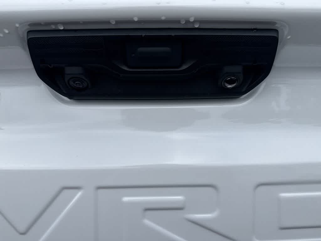 2026 Chevrolet Silverado 1500 4WD Crew Cab Standard Bed LT