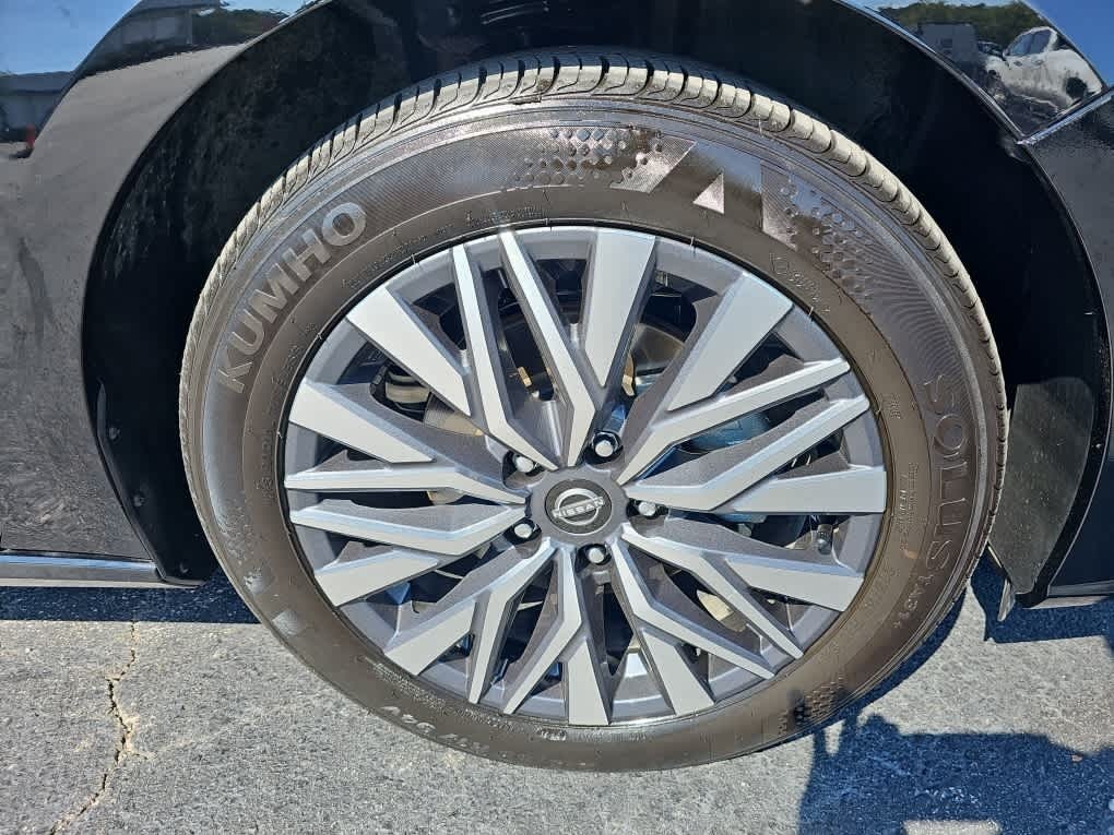 2025 Nissan Altima SV FWD