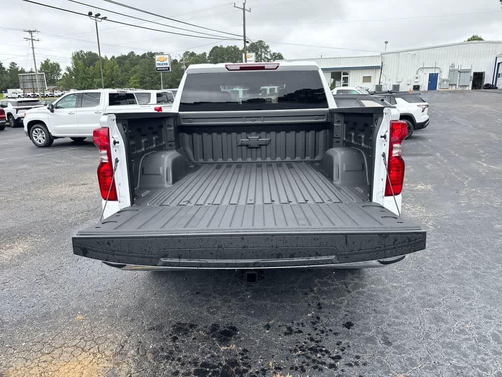 2026 Chevrolet Silverado 1500 4WD Crew Cab Standard Bed LT