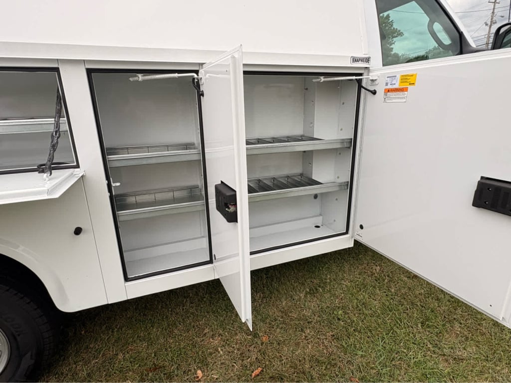 2026 Ford E-350 Cutaway 