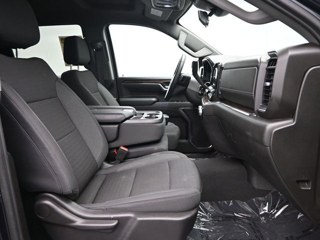 2024 GMC Sierra 1500 4WD Crew Cab Short Box SLE