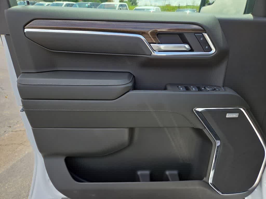 2025 Chevrolet Silverado 1500 4WD Crew Cab Short Bed LT Trail Boss