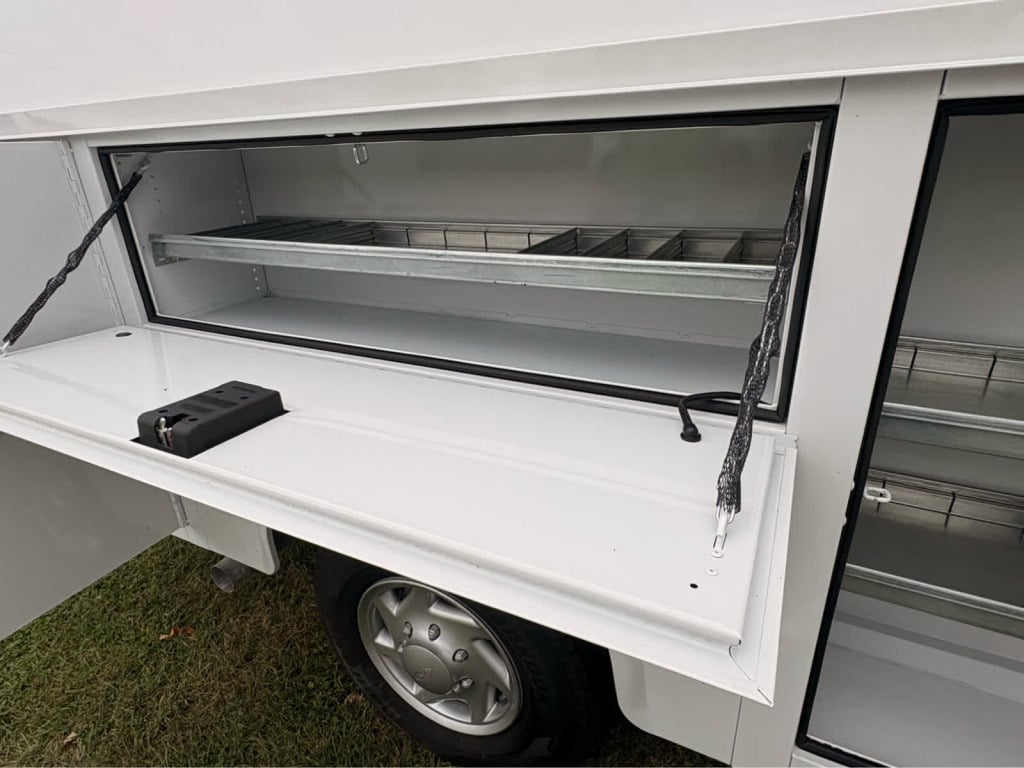 2026 Ford E-350 Cutaway 