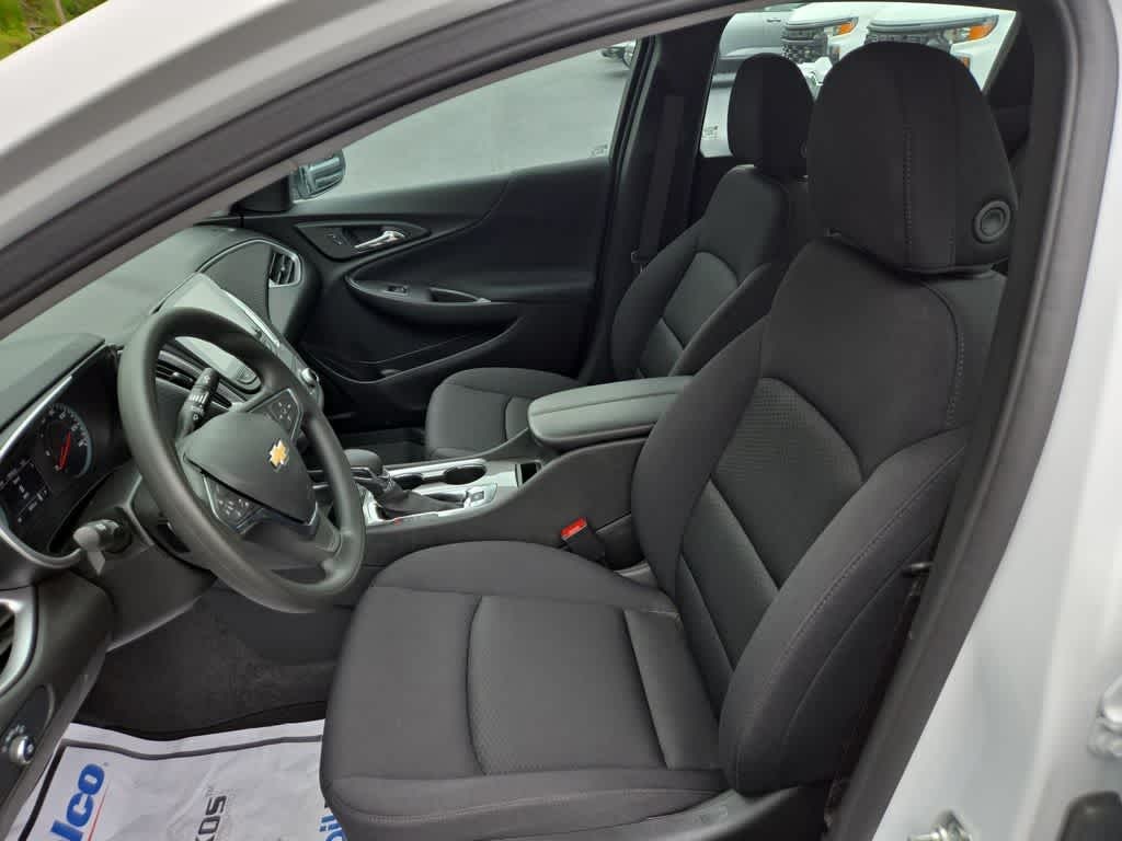 2025 Chevrolet Malibu FWD 1LT