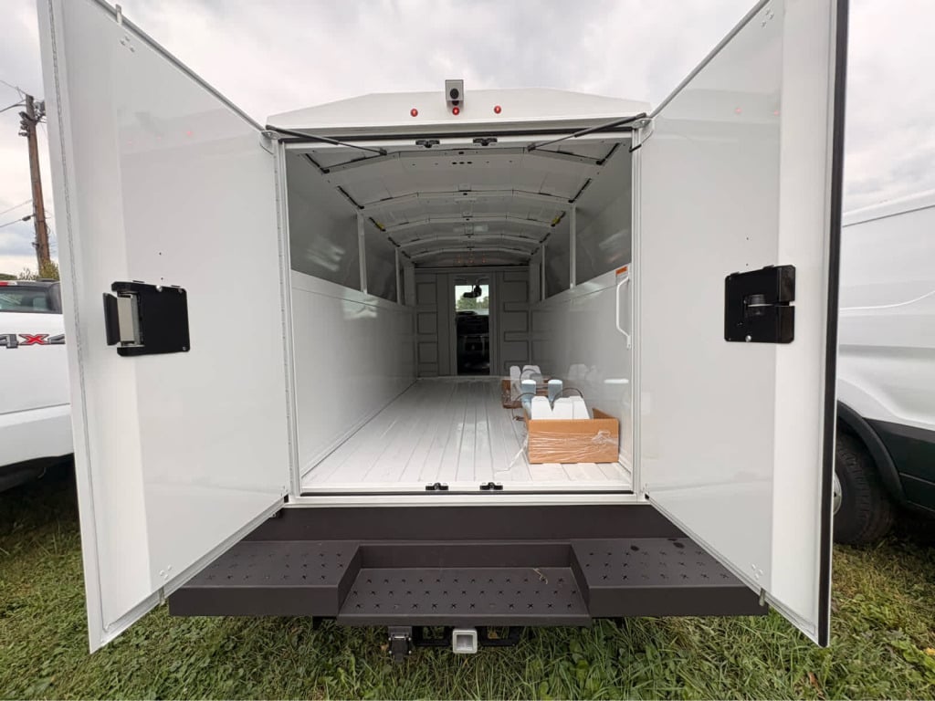 2026 Ford E-350 Cutaway 