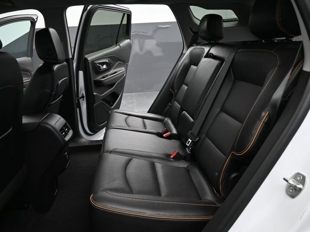 2023 GMC Terrain AWD AT4
