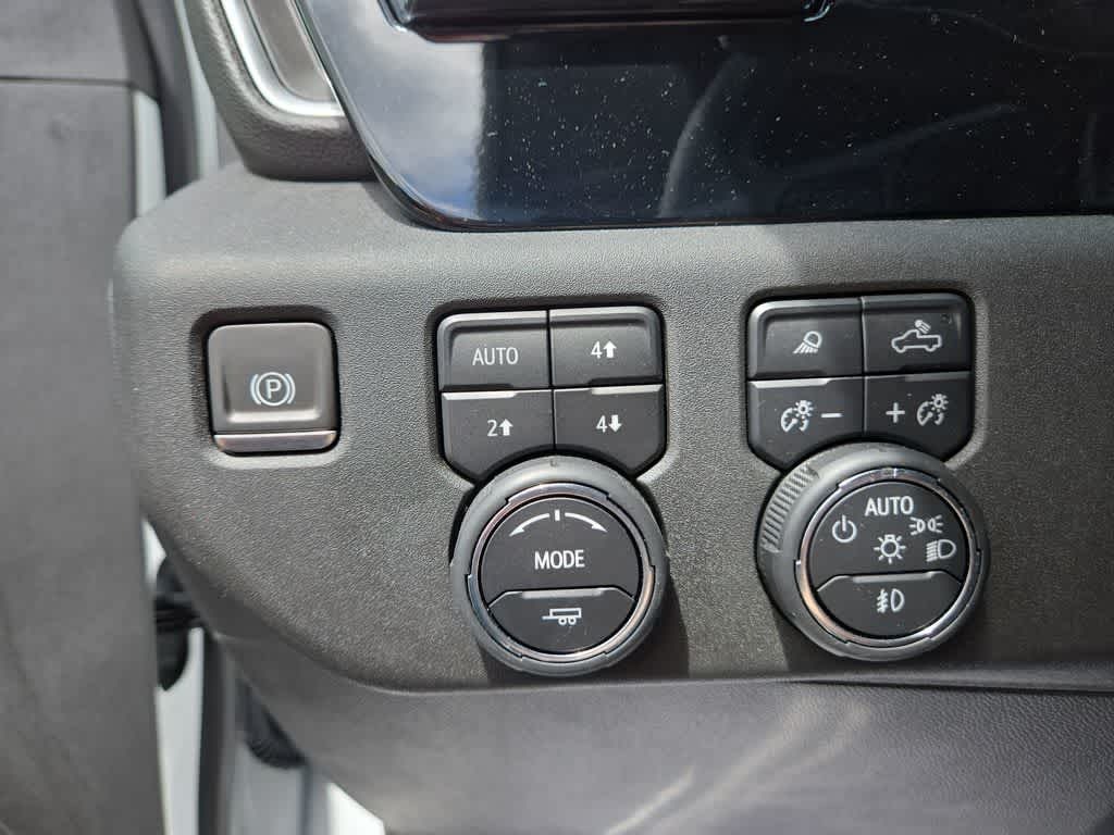 2024 Chevrolet Silverado 2500HD 4WD Crew Cab Standard Bed LTZ